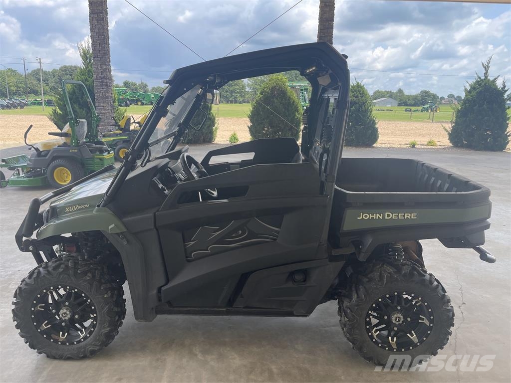 John Deere XUV 590M Χρηστικές μηχανές