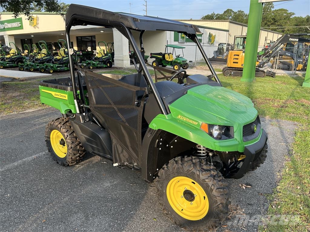 John Deere XUV 590M Pomoćni strojevi