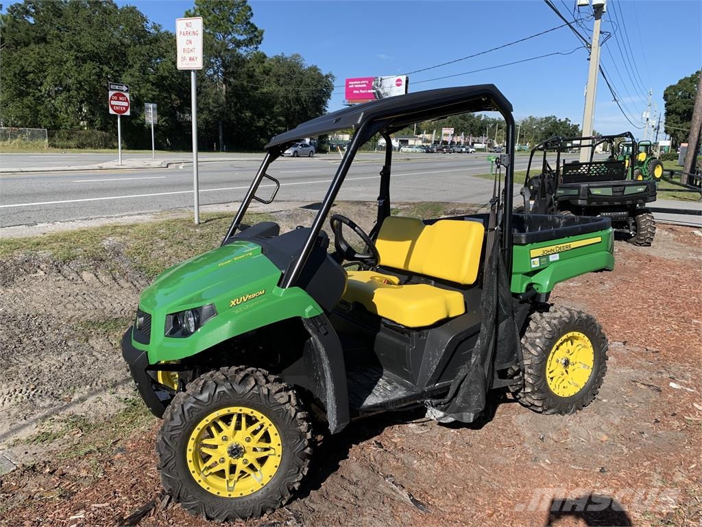 John Deere XUV 590M Pomoćne mašine