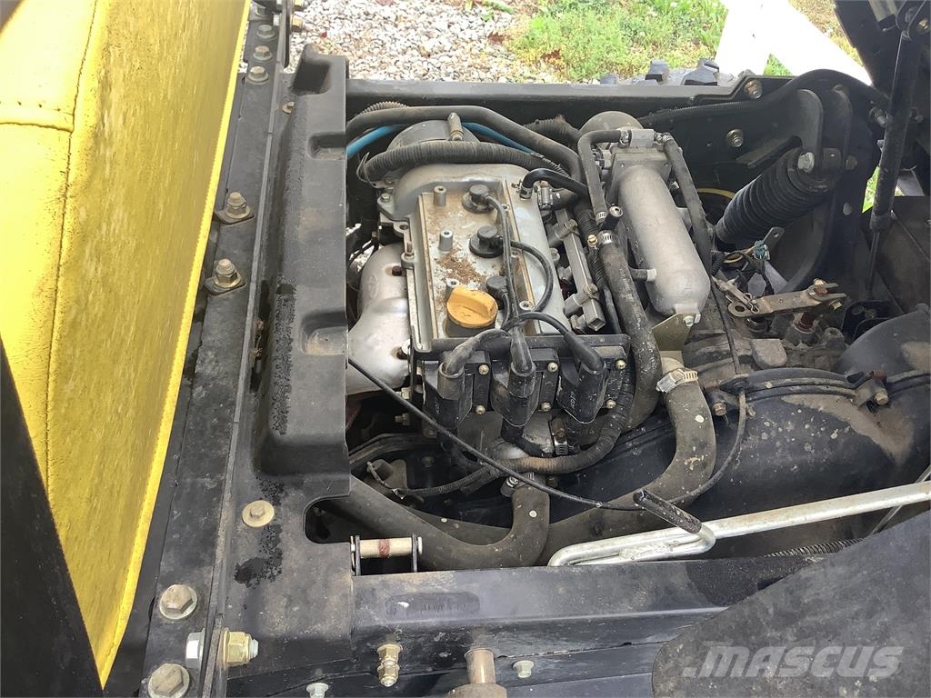John Deere XUV 825I GREEN Irankiu vezimeliai