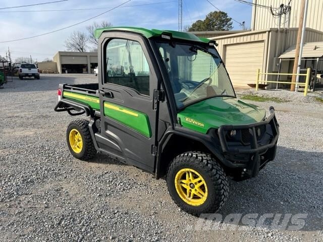 John Deere XUV 835R Utility machines