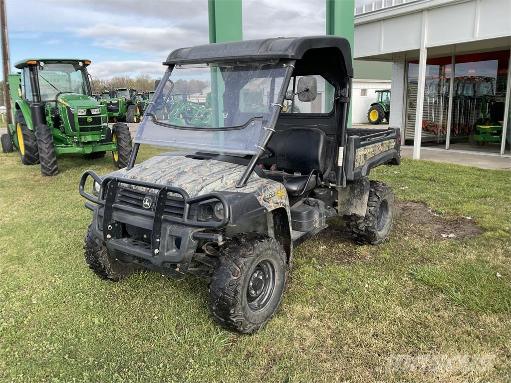 John Deere XUV 825I CAMO Irankiu vezimeliai