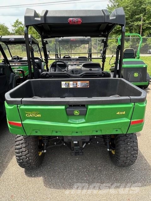 John Deere XUV560E Úžitkové vozne