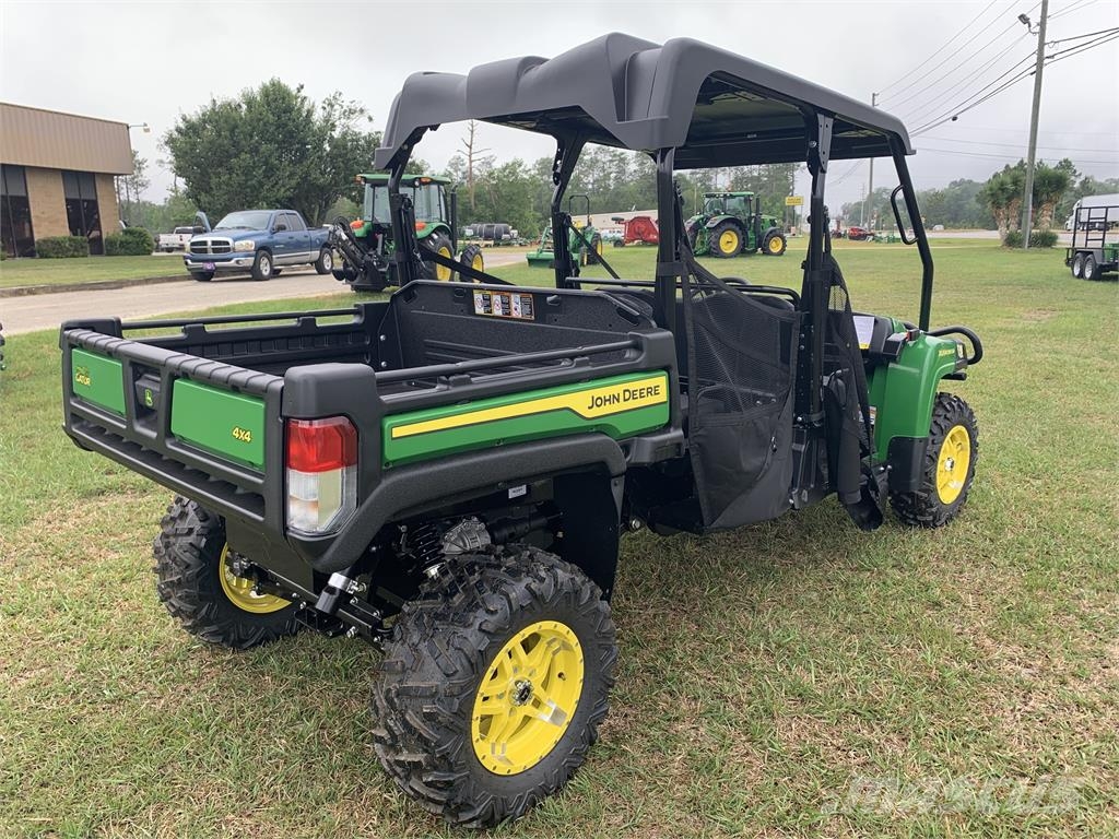 John Deere XUV825M S4 Utility machines