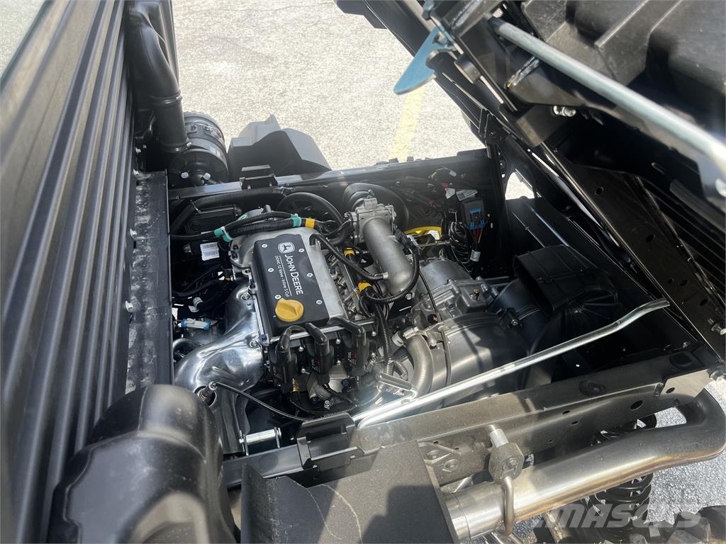 John Deere XUV845M HVAC Utility machines