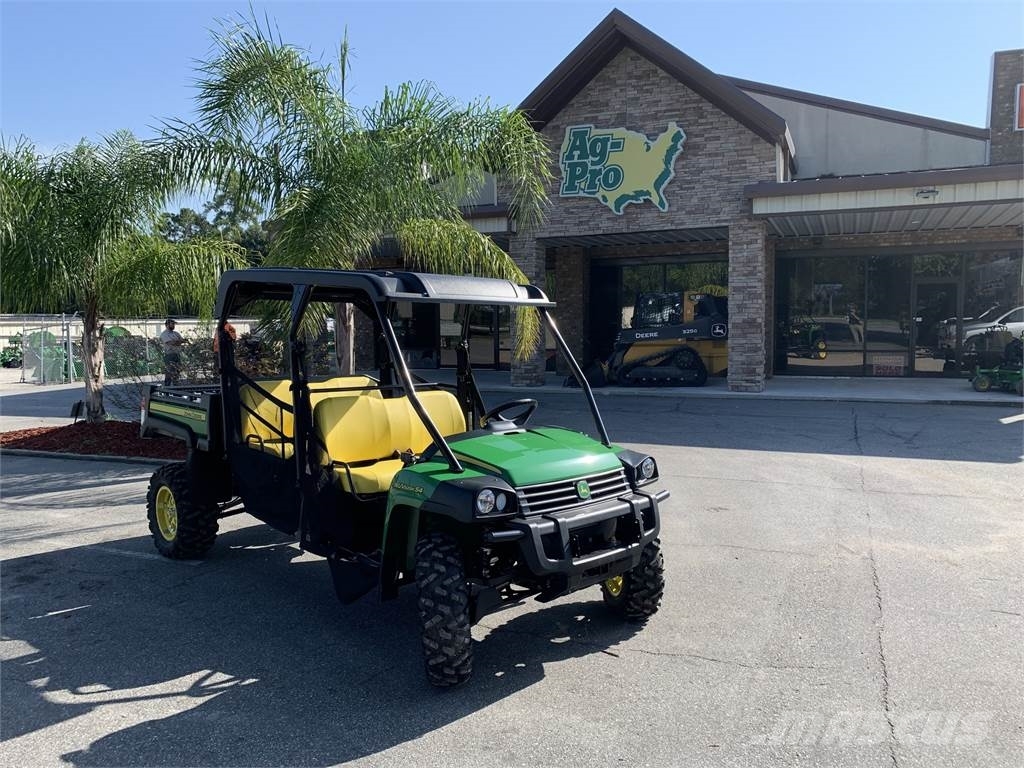 John Deere XUV825M S4 ماكينات منفعة عامة