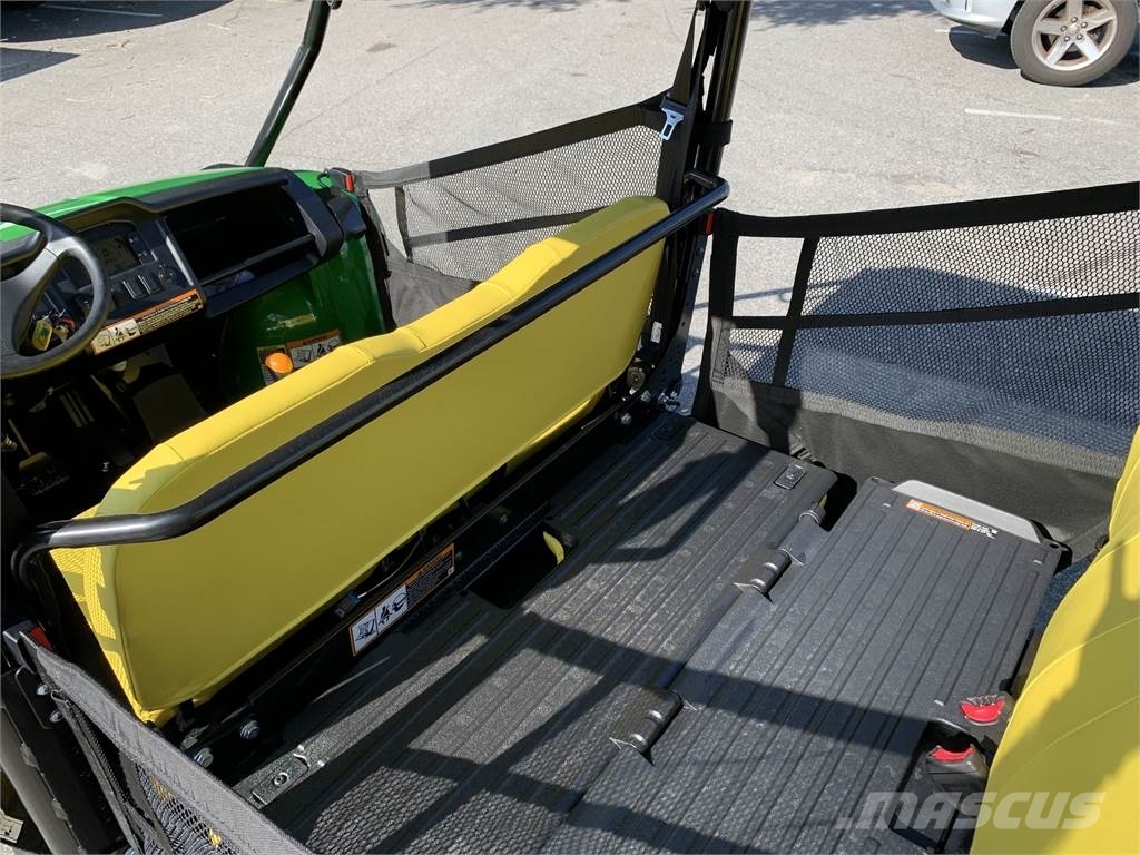 John Deere XUV825M S4 ماكينات منفعة عامة
