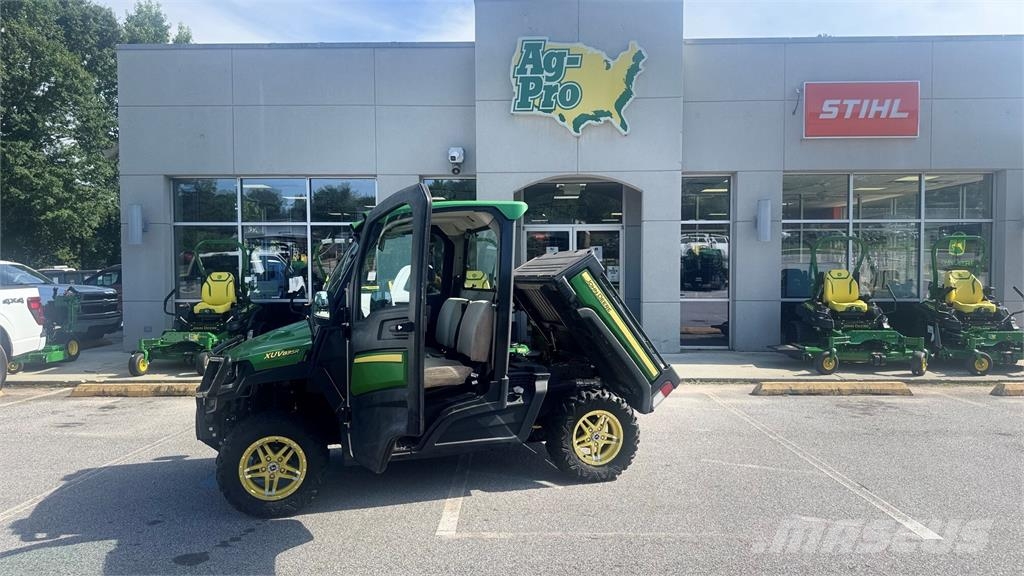 John Deere XUV835R Premium Cab ماكينات منفعة عامة