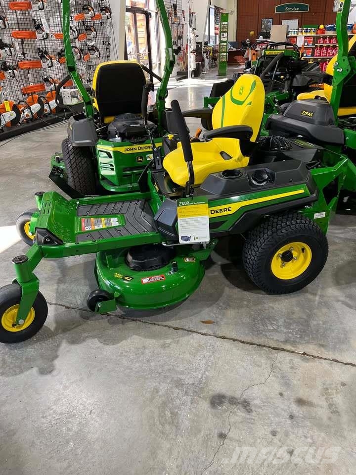 John Deere Z320R Corta-Relvas Zero turn