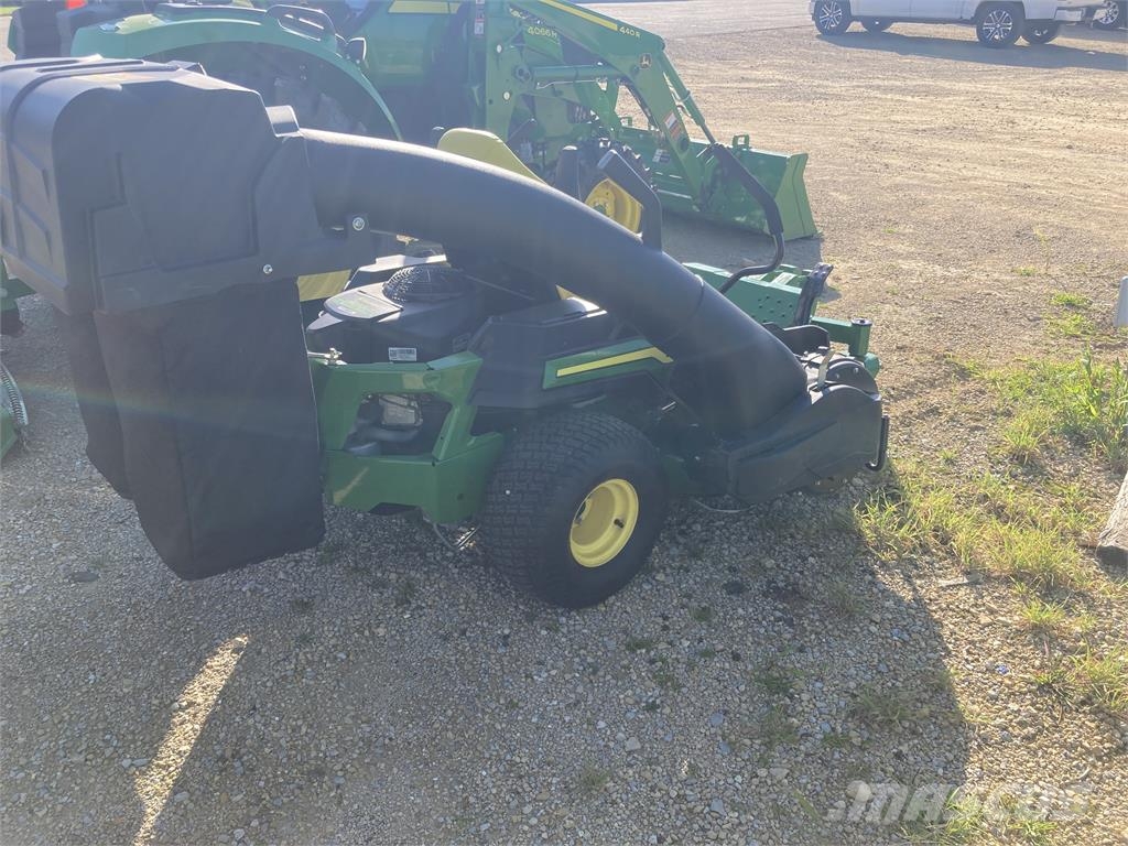 John Deere Z330R Corta-Relvas Zero turn