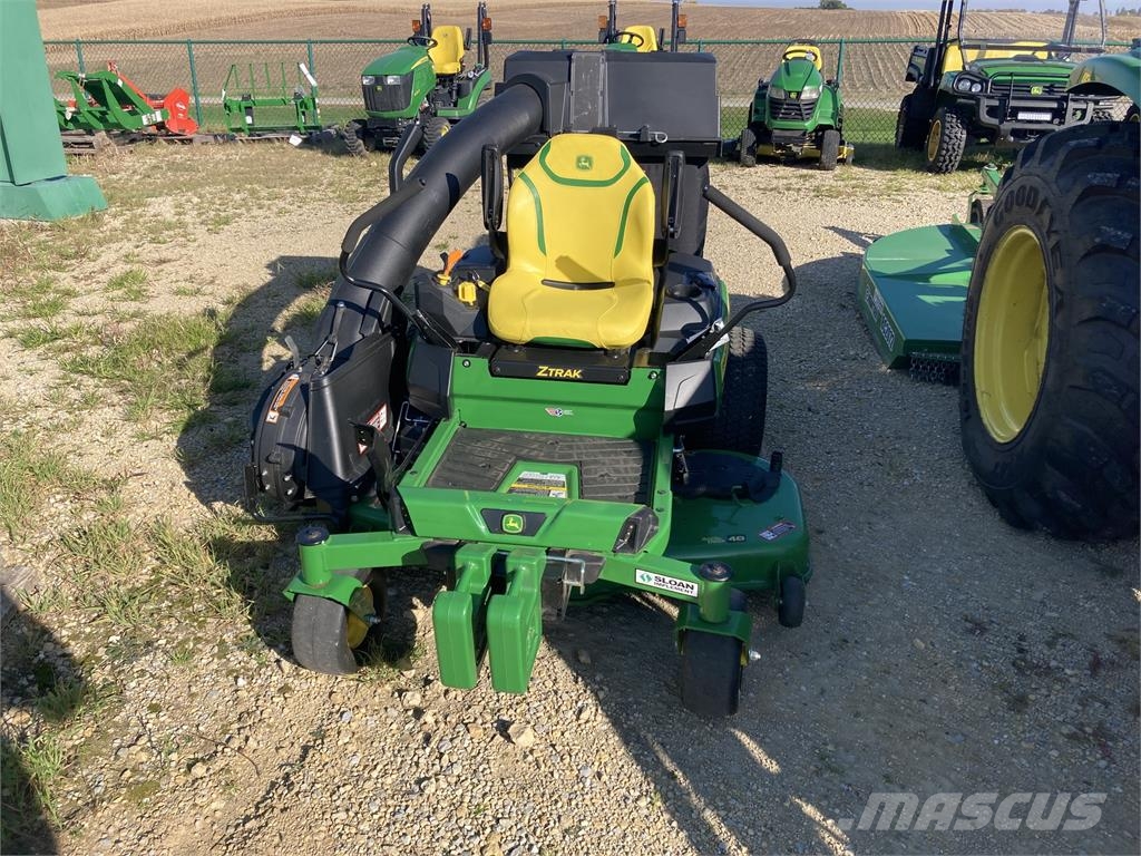 John Deere Z330R Corta-Relvas Zero turn