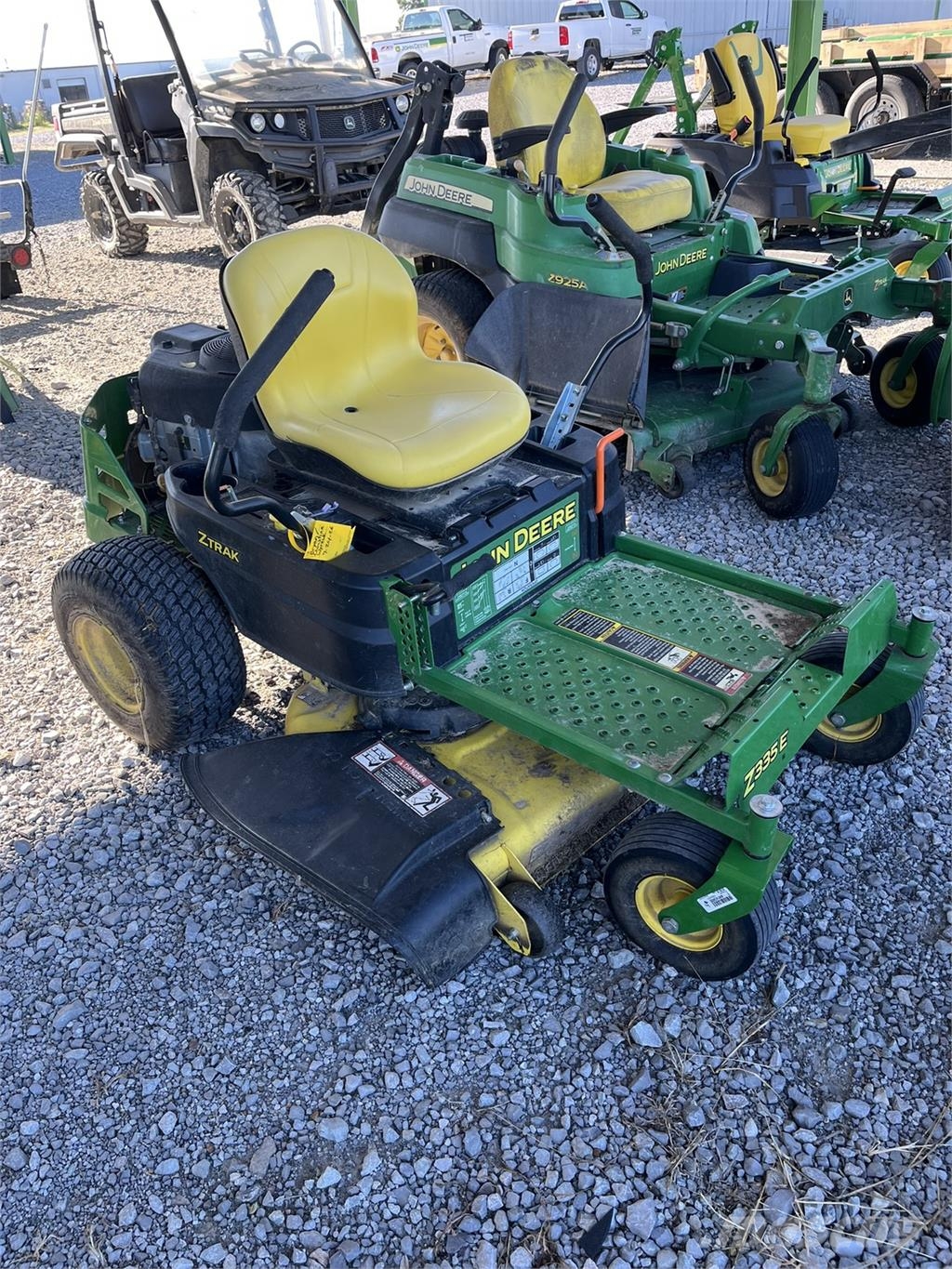 John Deere Z335E Nollsvängare
