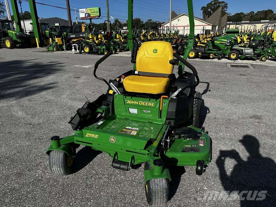 John Deere Z515E Zero turn mowers