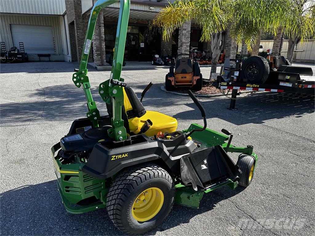 John Deere Z515E 零迴轉割草機