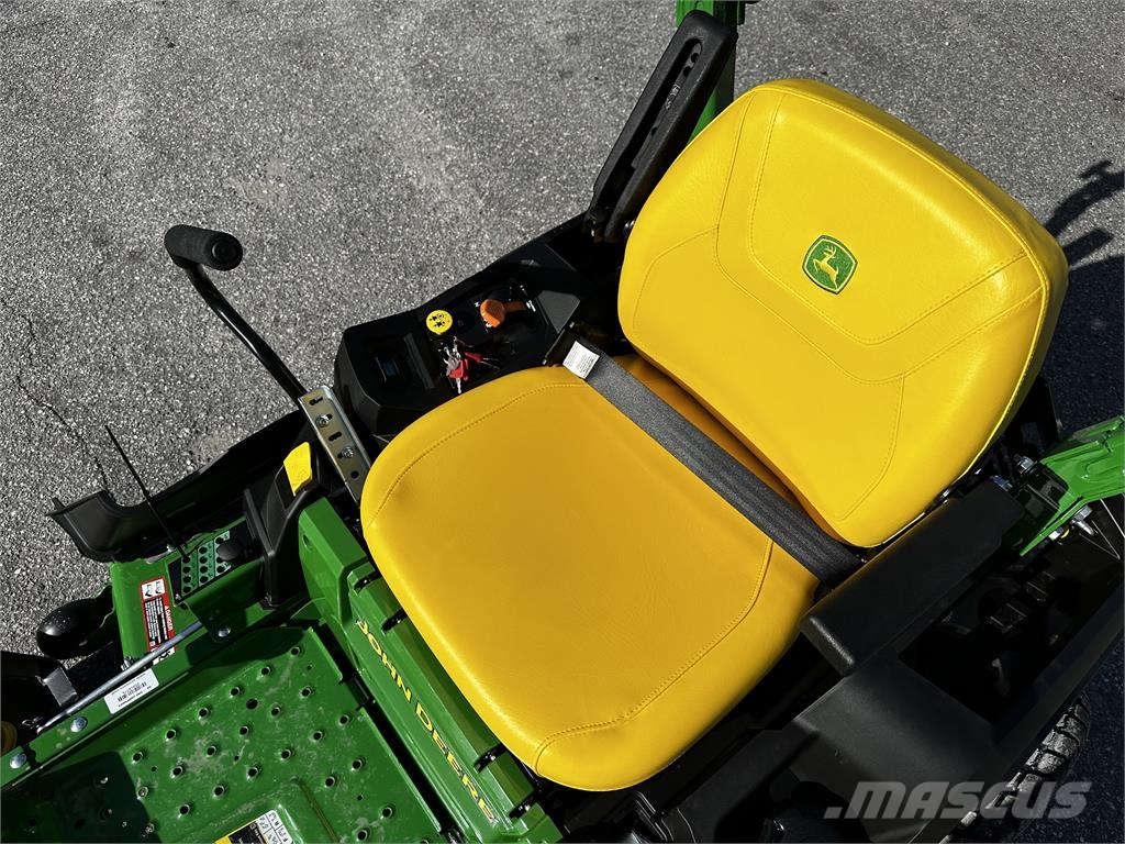John Deere Z515E 零迴轉割草機