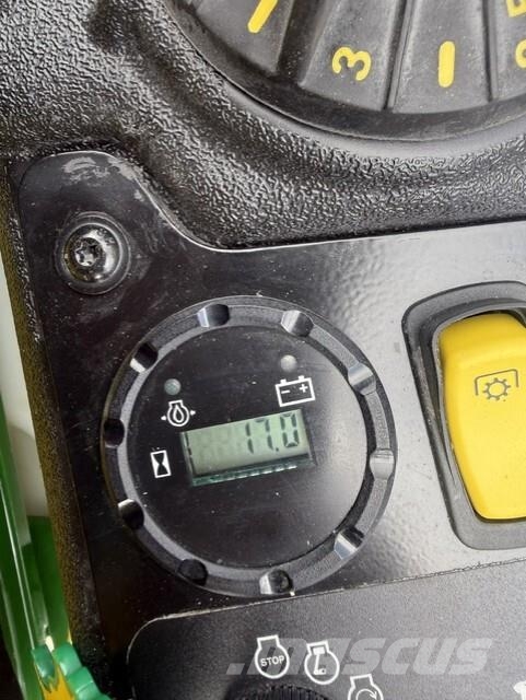 John Deere Z740R 회전식 잔디깎기