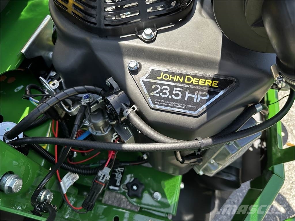 John Deere Z740R Nulinio apsisukimo traktoriukai