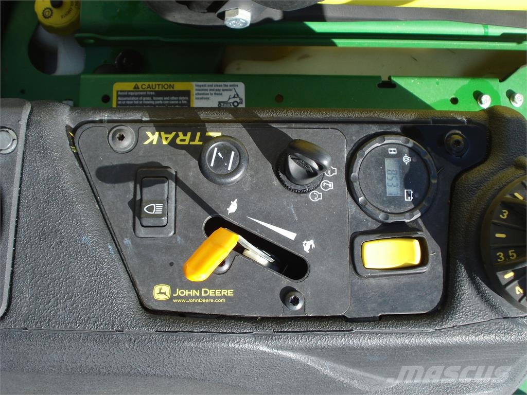 John Deere Z740R Nulinio apsisukimo traktoriukai