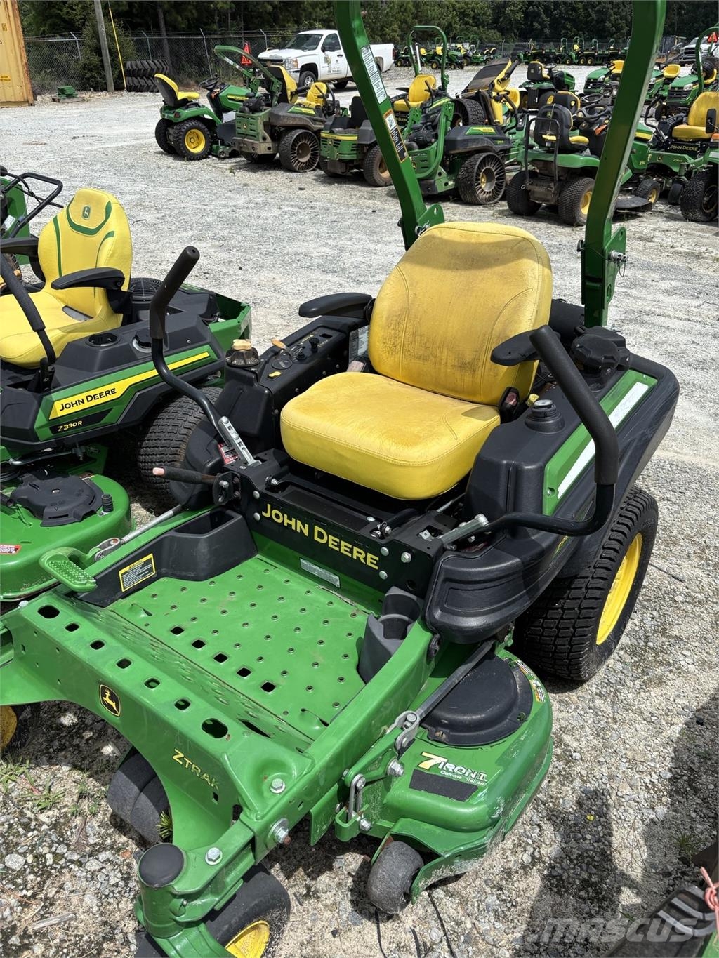 John Deere Z915E Zero-turn grasmaaiers
