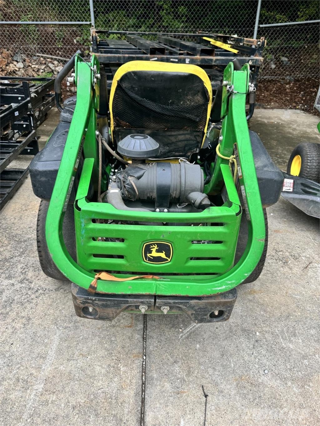 John Deere Z920M 零迴轉割草機