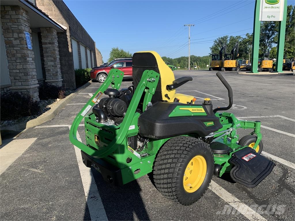 John Deere Z930M صفر محولا الدوران