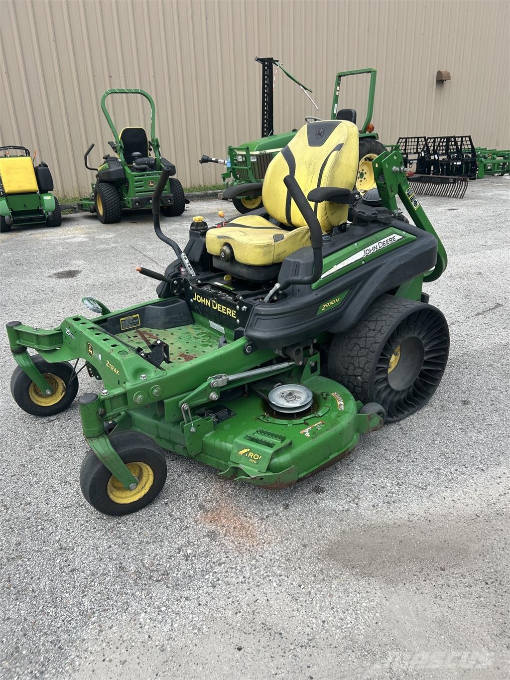 John Deere Z930M 0-kääntösäde leikkurit