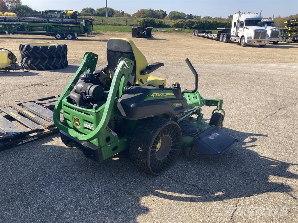 John Deere Z930M 零回转割草机
