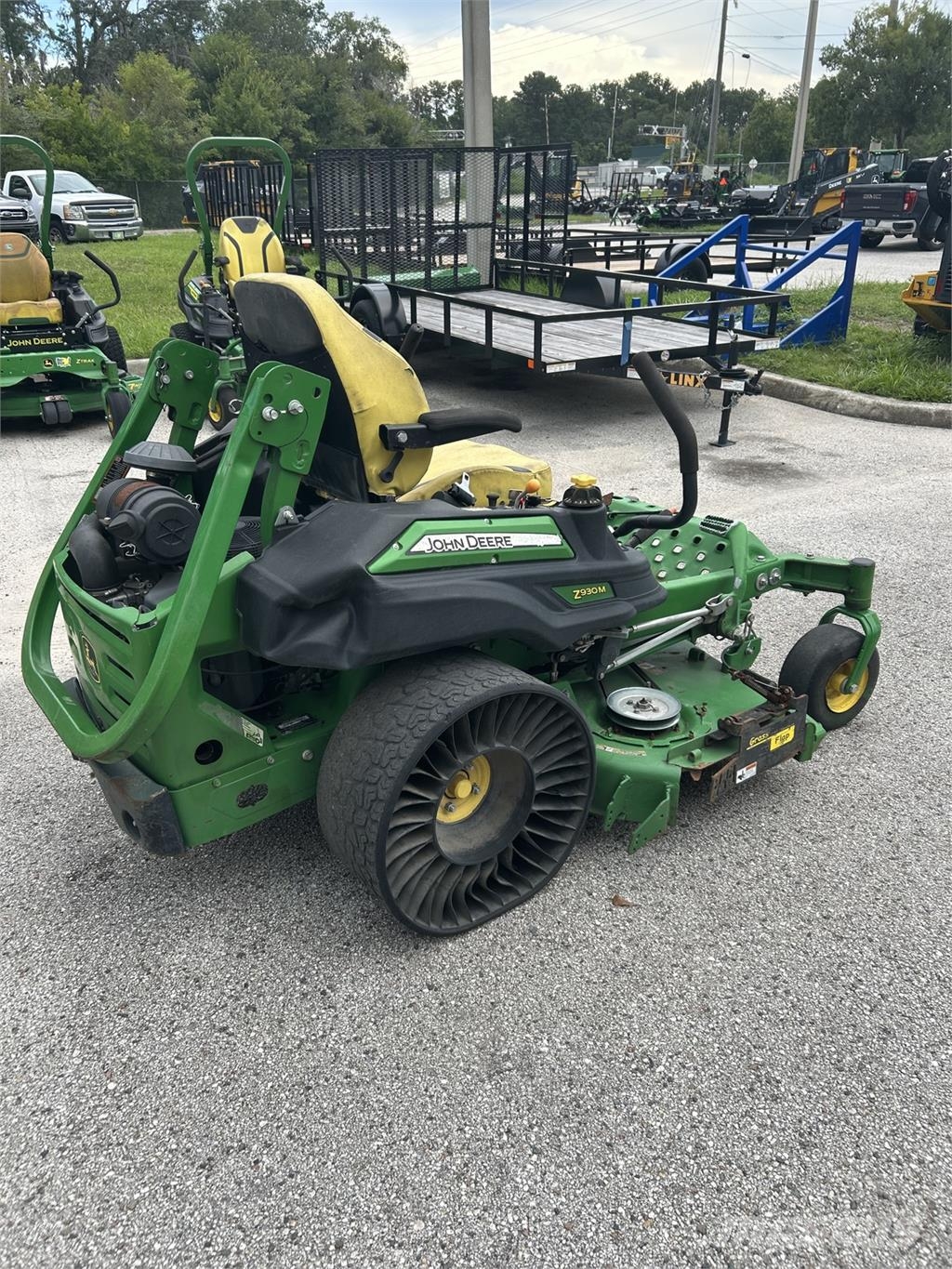 John Deere Z930M 0-kääntösäde leikkurit