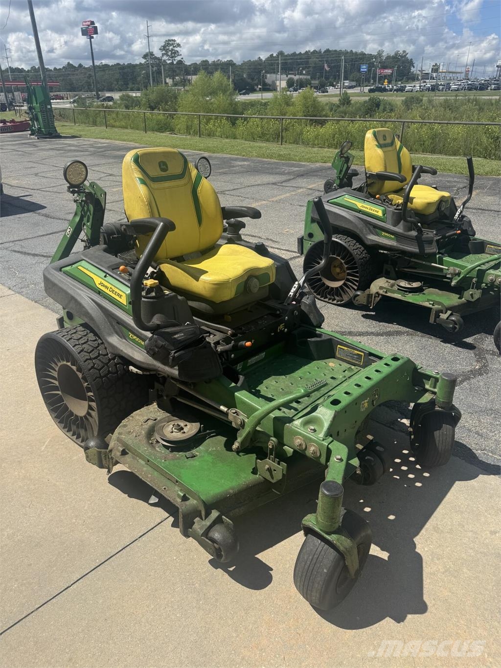 John Deere Z950M صفر محولا الدوران