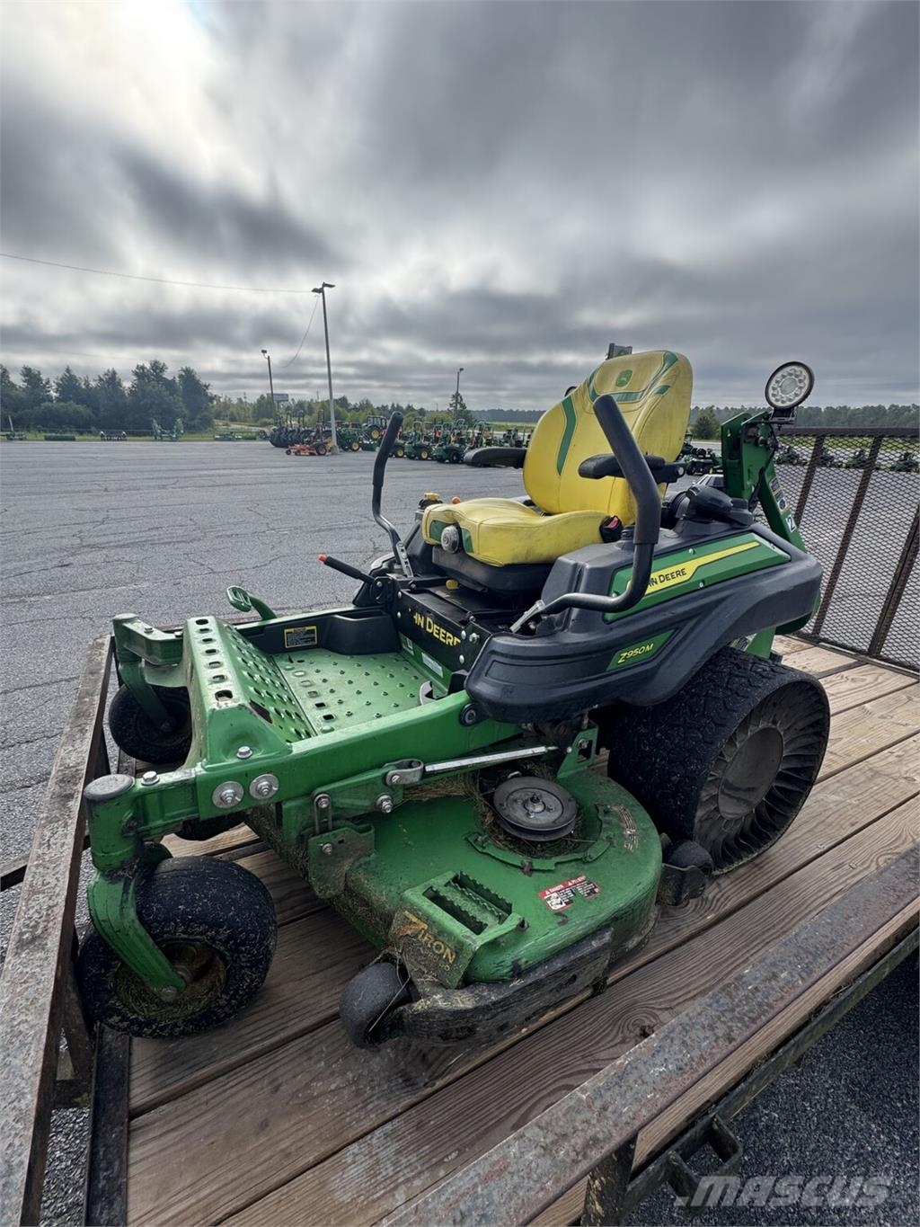 John Deere Z950M صفر محولا الدوران