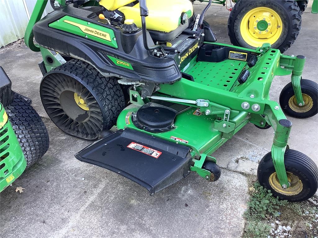 John Deere z950r Corta-Relvas Zero turn