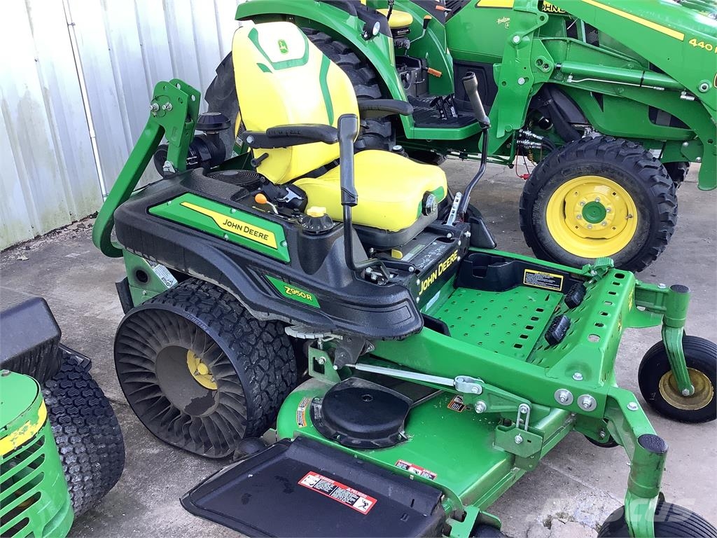 John Deere z950r Corta-Relvas Zero turn