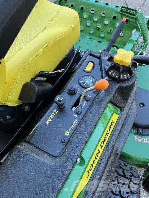 John Deere Z960M Zero turn mowers