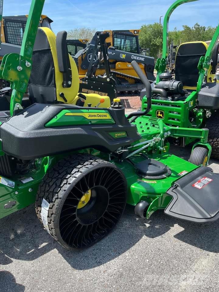 John Deere Z960M صفر محولا الدوران