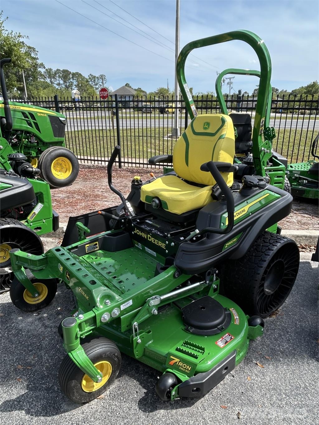 John Deere Z960M Zero turn mowers