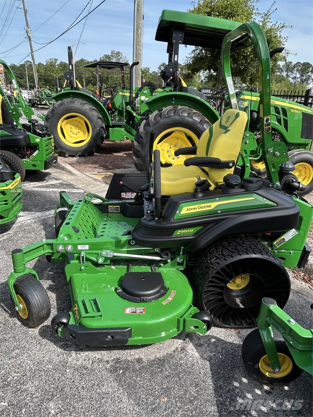 John Deere Z960M Zero turn mowers