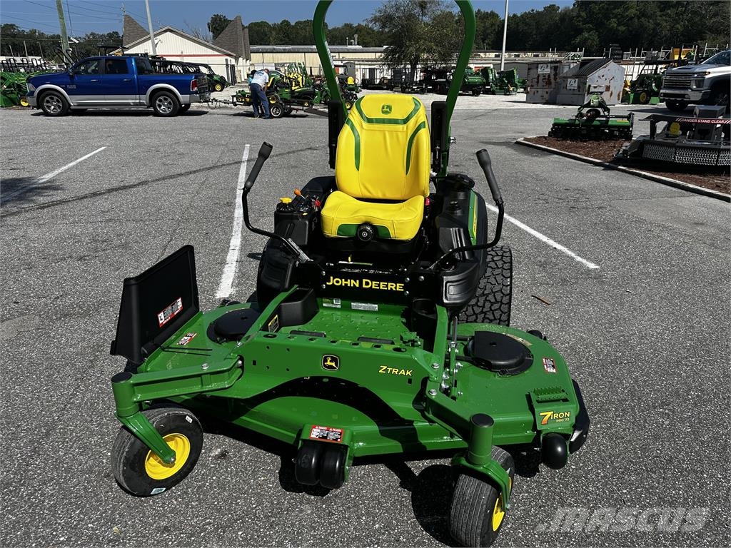 John Deere Z970R Sekačky s nulovým poloměrem otáčení