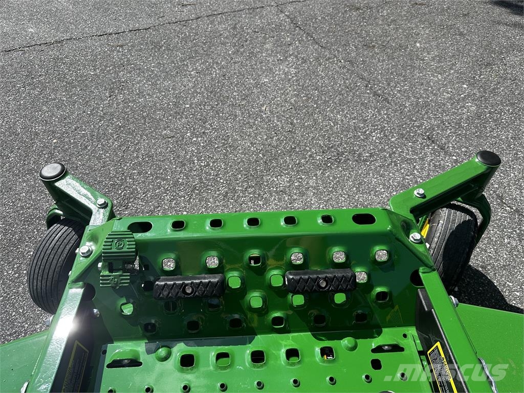 John Deere Z970R Sekačky s nulovým poloměrem otáčení