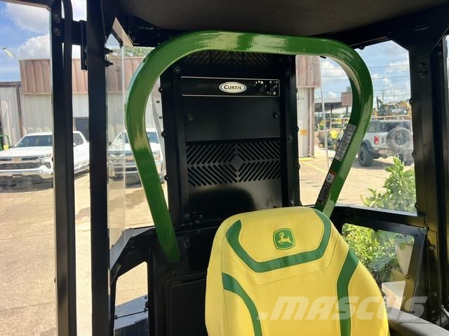 John Deere Z970R CAB WITH A/C صفر محولا الدوران