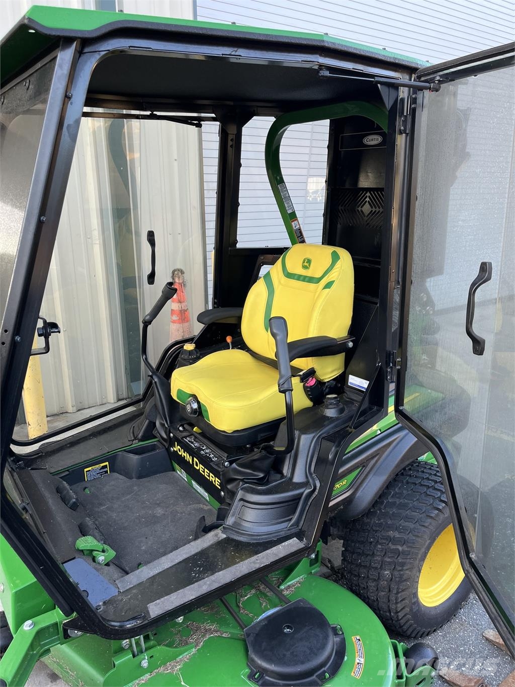John Deere Z970A صفر محولا الدوران