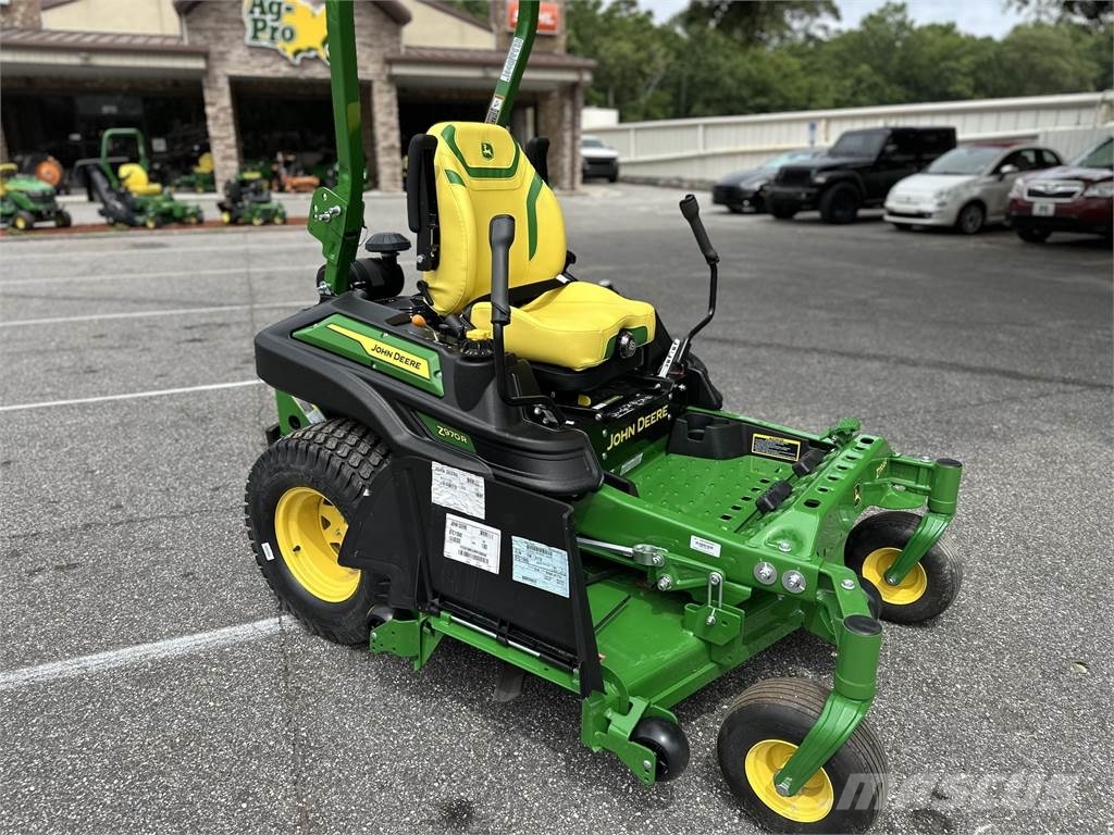 John Deere Z970R Nulinio apsisukimo traktoriukai