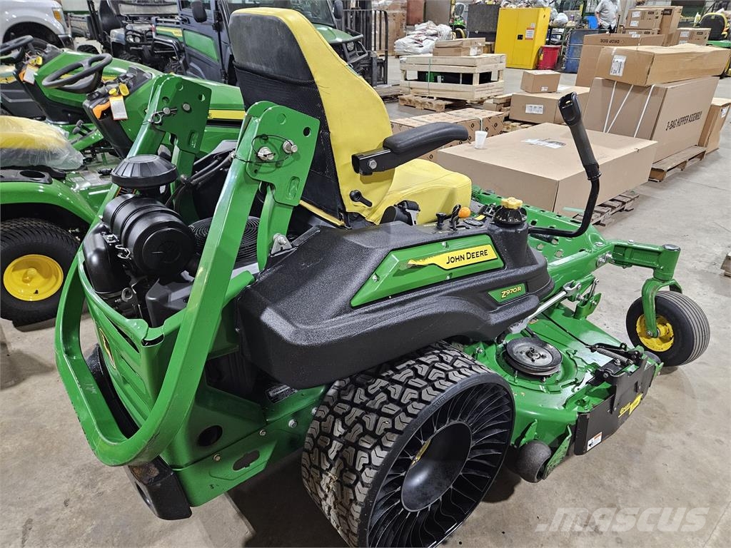 John Deere Z970R Tondeuses à rayon de braquage zéro