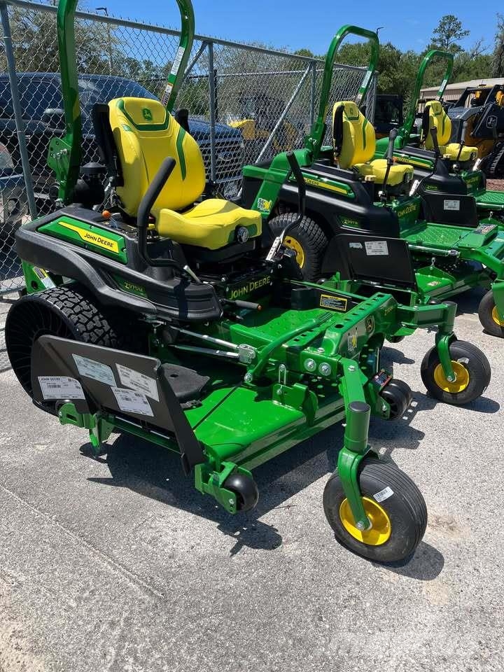 John Deere Z975M EFI 0-kääntösäde leikkurit