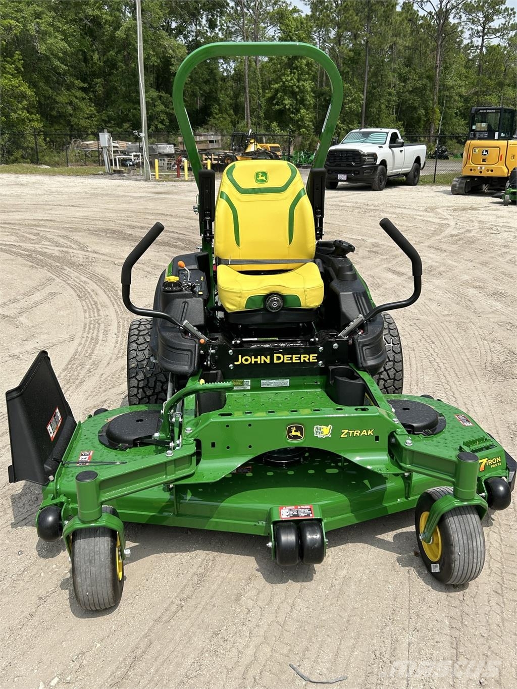 John Deere Z975M 0-kääntösäde leikkurit