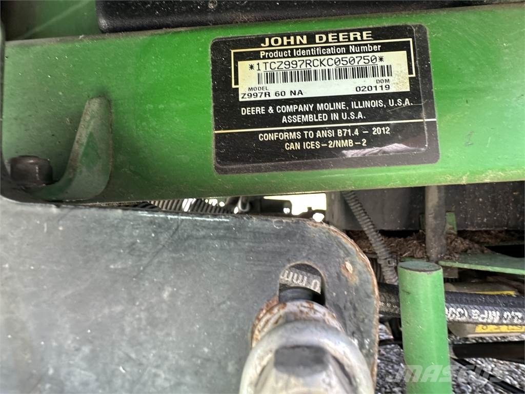 John Deere Z997R Corta-Relvas Zero turn