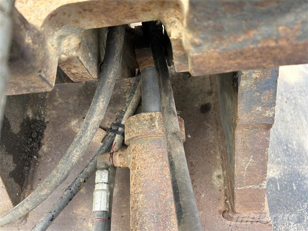 JRB 60 Ditching Bucket Construction - Others