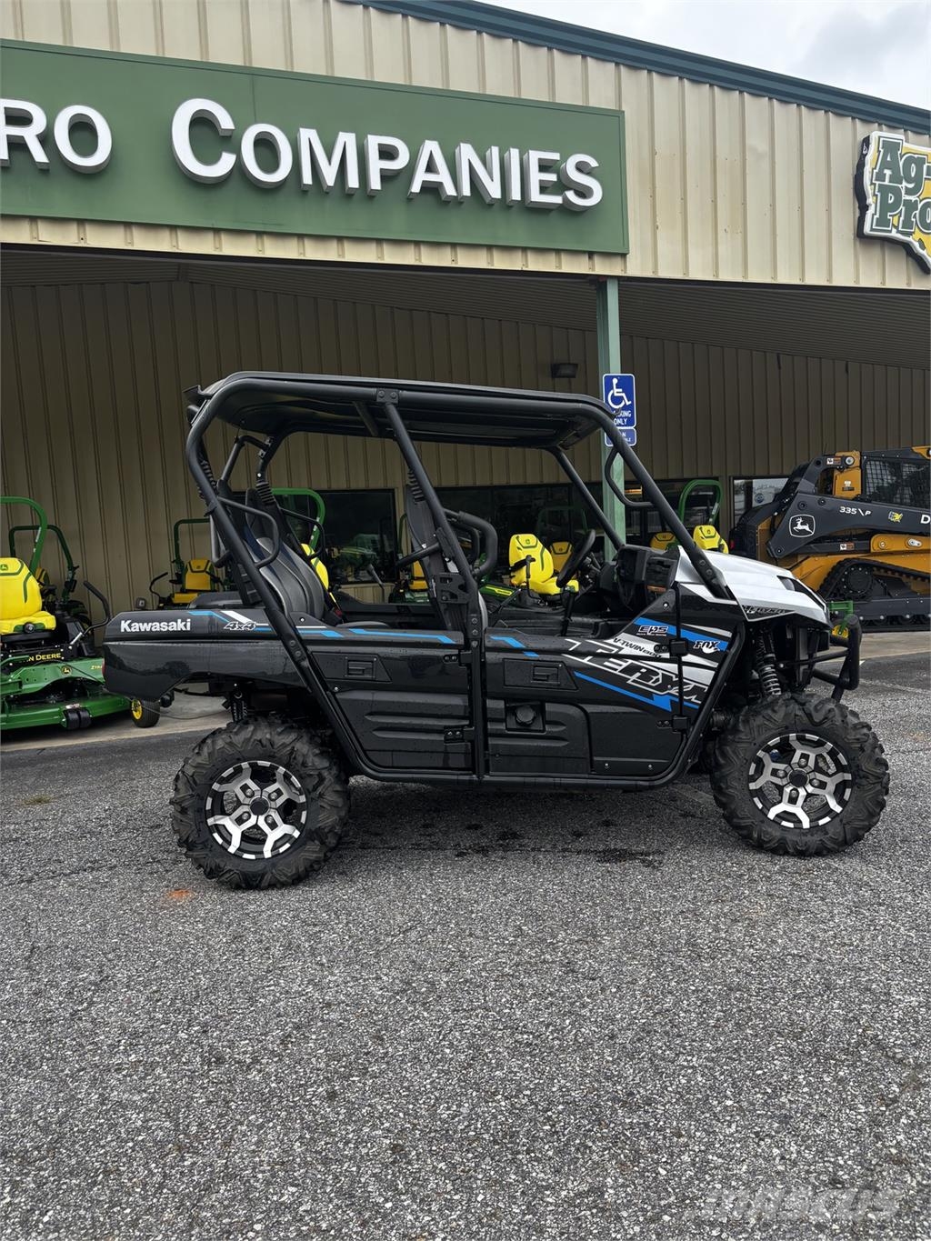 Kawasaki KET800G ماكينات منفعة عامة