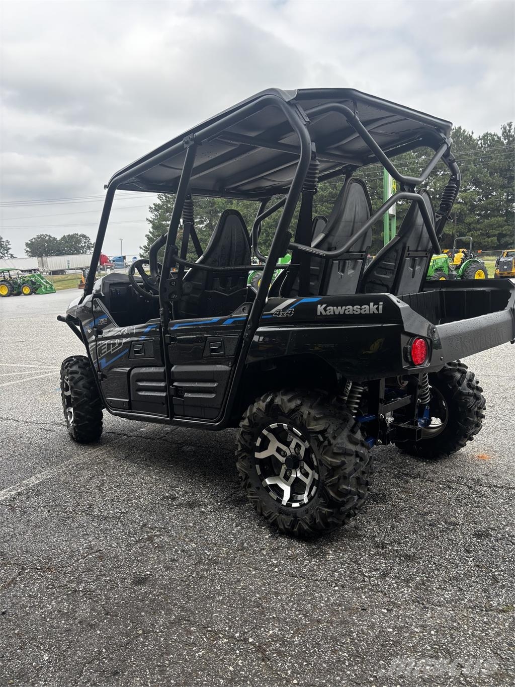 Kawasaki KET800G ماكينات منفعة عامة