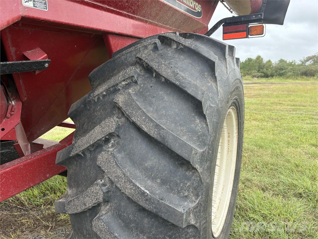 Killbros 1185 Grain / Silage Trailers