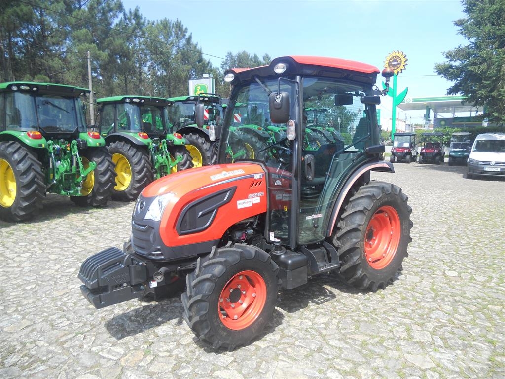 Kioti DK6020N Tratores Agrícolas usados